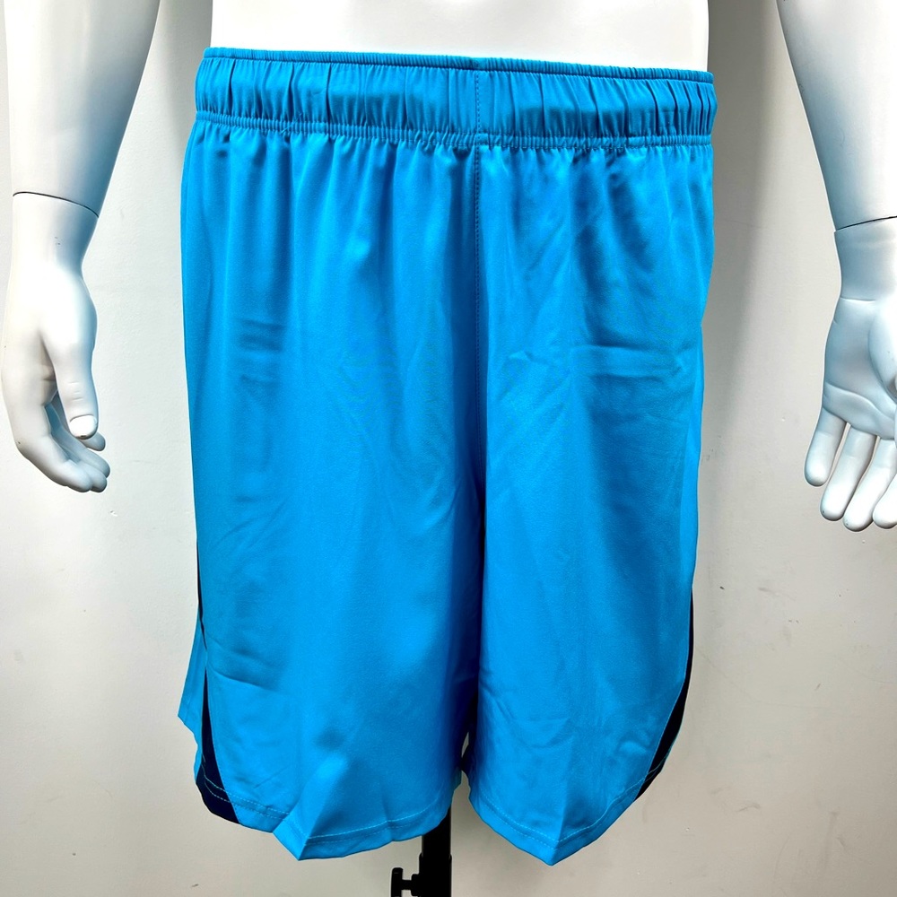 EDDIE BOUER LARGE GYM SHORTS BLUE MOTION TO MOVE, 4 WAY STRETCH MOISTURE WICKING
